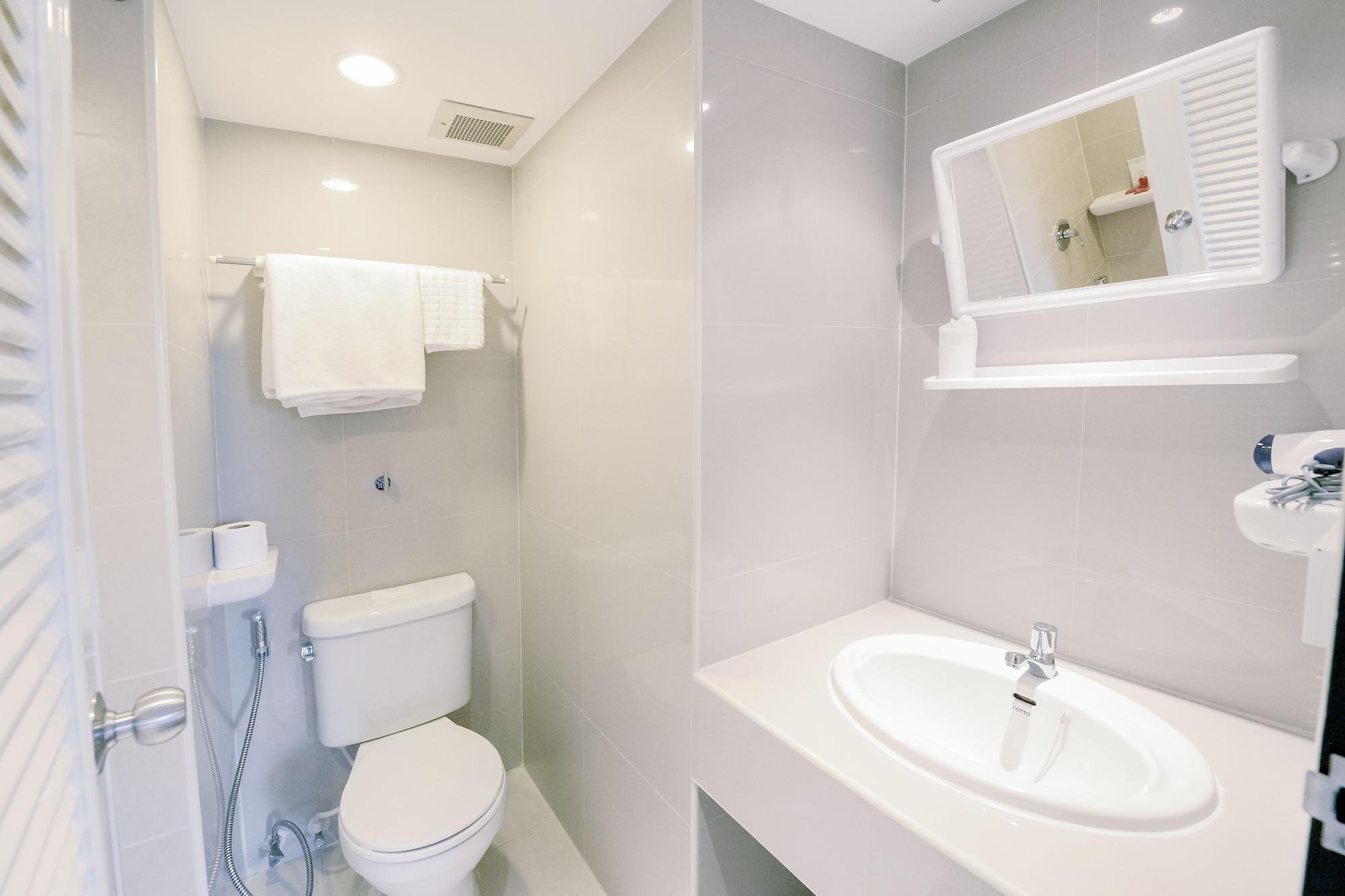 A-2 House Pansiyon Bangkok Dış mekan fotoğraf
